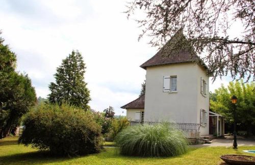 Boulazac-Isle-Manoire Bed & Breakfast | MAISON BLANCHE