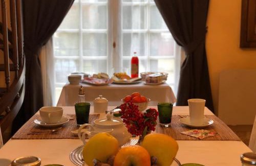 Boulazac-Isle-Manoire Bed & Breakfast | MAISON BLANCHE