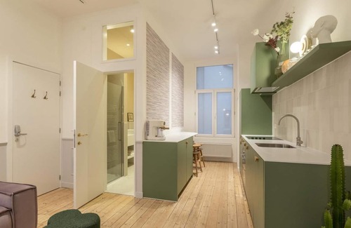 Brederode House | Maison Brederode Anvers