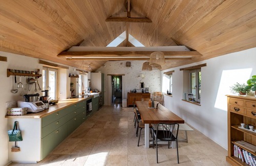 La Chapelle-Montligeon House | Maison Chaleureuse au Cœur du Perche