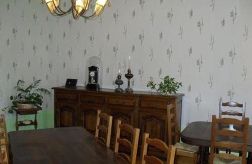 Montigny-les-Vaucouleurs Bed & Breakfast | Maison charmante avec 4 chambres thématiques au cœur du pays de Jeanne d'Arc - FR-1-585-149
