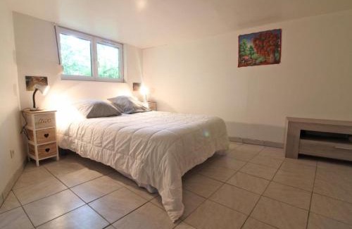 Radon House | Maison calme avec jardin clos, proche Alençon - 3 chambres, équipements complets, animaux acceptés - FR-1-497-162