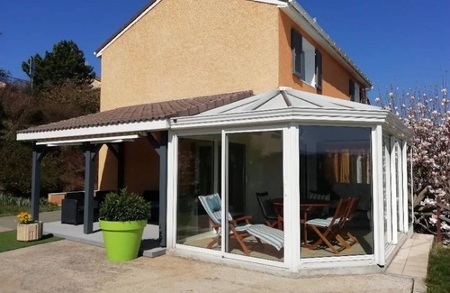Bel Air - Le Golf - Cote Chaude House | Maison Calme Avec Piscine et vue Imprenable