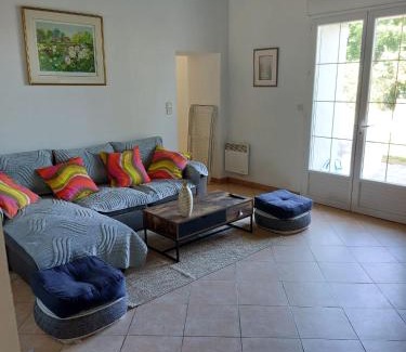 Saint-Cyr-sur-Morin House | Maison campagne proche Disney au calme