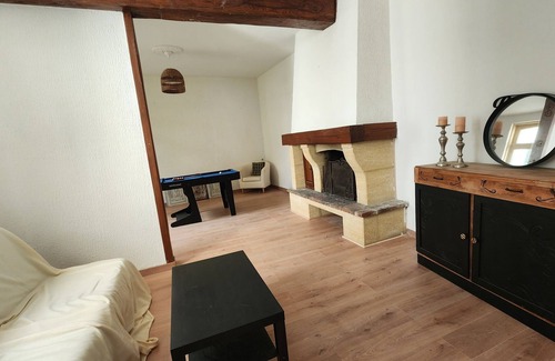 Peronne House | Maison Centre Ville