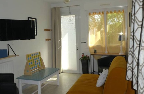 Cournon-dʼAuvergne House | Maison Chaleureuse Parking Gratuit sur Place