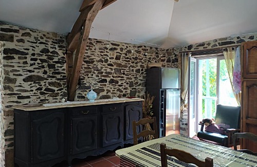 Bagnac-sur-Cele House | Maison chaleureuse à Bagnac-sur-Célé 70 m² avec jardin accueillant