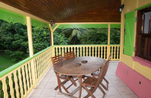 Gros-Morne House | Maison charmante à Gros-Morne avec terrasse et jardin