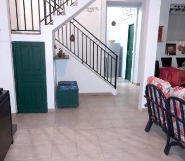 Saint-Pierre House | Maison charmante à Saint-Pierre avec parking et Wi-Fi.