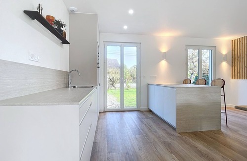 Chatillon-Coligny House | Maison contemporaine avec jacuzzi et jardin. A 1H45 de Paris !