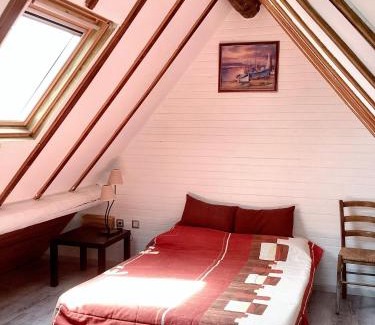 Saint-Nazaire-de-Pezan House | Maison conviviale avec jardin à Saint-Nazaire-de-Pézan