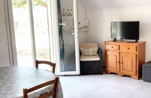Saint-Nazaire-de-Pezan House | Maison conviviale avec jardin à Saint-Nazaire-de-Pézan