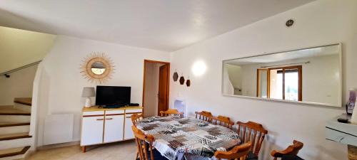 Le Bar-sur-Loup House | Maison conviviale avec jacuzzi à Le Bar-sur-Loup