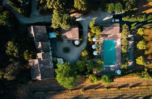 Montsegur-sur-Lauzon Bed & Breakfast | Maison d'Hôtes Les Caroubiers