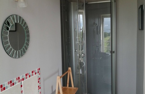 Saint-Quentin-sur-Charente Bed & Breakfast | Maison D'hôtes et Table D'hôtes à la Frontière du Limousin et du Périgord