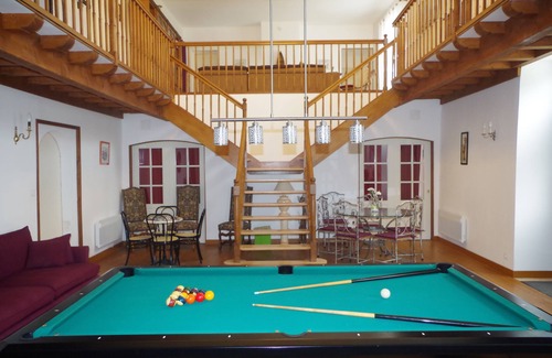 Courcelles Bed & Breakfast | Maison d'Hôtes Le Cadran Solaire
