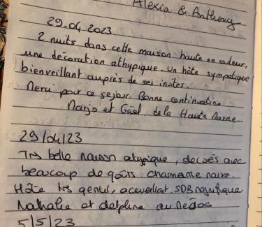 Ecueille Bed & Breakfast | Maison d'hôtes "les volets verts" et sa brocante