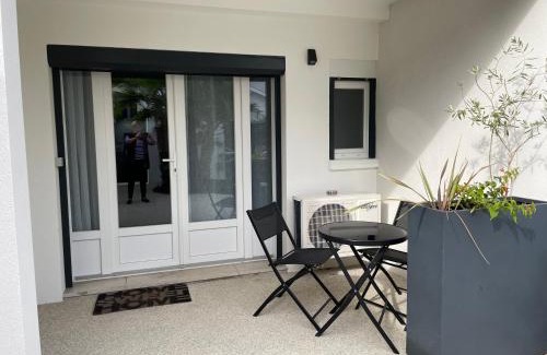 Le Bouscat House | Maison d'hôtes Romarine