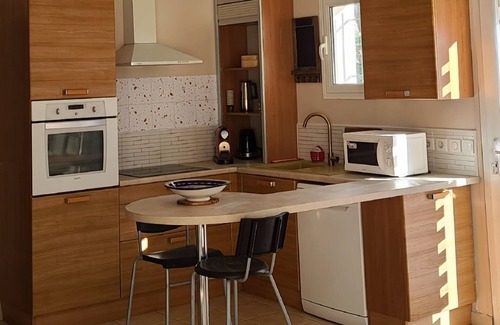Laghet House | Maison Dans Havre de Verdure à 15 Minutes de Nice , de Monaco et des Plages