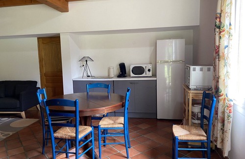 Issoire House | Maison Dans un Grand Jardin