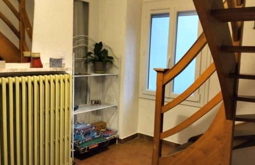 Poncins House | Maison Dans Village Calme