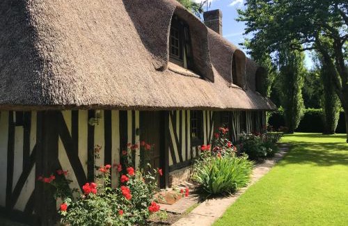 Berthouville House | Maison de 2 chambres avec jardin clos et wifi a Berthouville