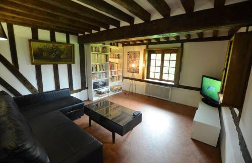 Berthouville House | Maison de 2 chambres avec jardin clos et wifi a Berthouville