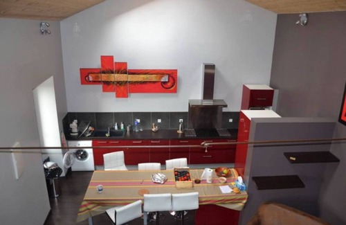 Mun House | Maison de Campagne Chaleureuse