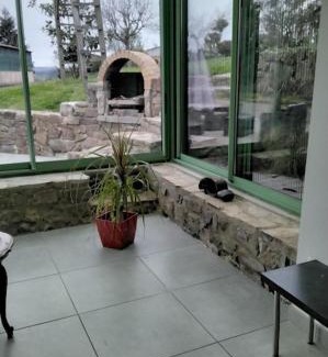 Saint-Galmier House | Maison de campagne dans un village de caractère
