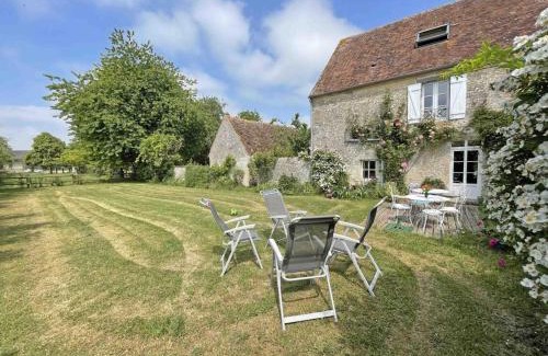 Sarceaux House | Maison de caractère avec jardin, proche d'Argentan, idéale pour pêche et détente en campagne - FR-1-497-131