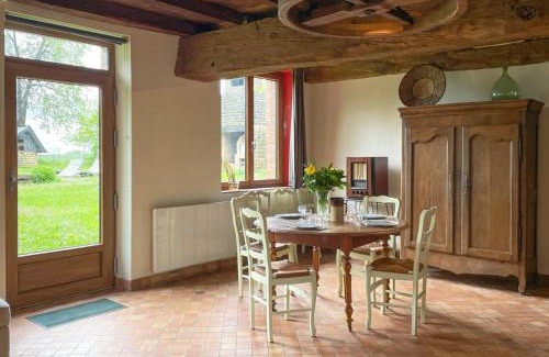 Passais-Villages House | Maison de charme en campagne avec jardin clos et WiFi - FR-1-497-238