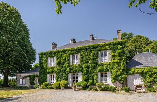 Breuil-Barret House | Maison de Charme Entre le Puy du Fou et le Marais Poitevin