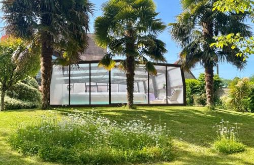 Mayrinhac-Lentour House | Maison de charme piscine couverte chauffée