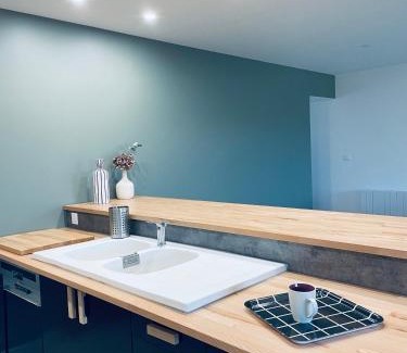 Saint-Androny House | Maison de Felix