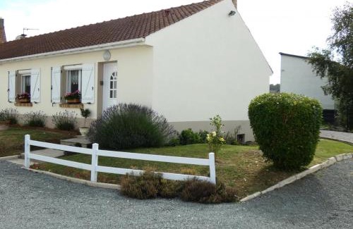 Hesdigneul-les-Boulogne House | Maison de plain-pied avec cour privée, proche de la plage, idéale pour familles, Côte d'Opale. - FR-1-376-108