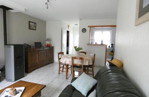 Hesdigneul-les-Boulogne House | Maison de plain-pied avec cour privée, proche de la plage, idéale pour familles, Côte d'Opale. - FR-1-376-108