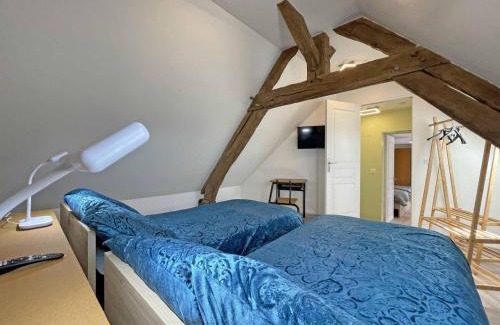 Domfront en Poiraie House | Maison de Charme Rénovée avec Jardin, Idéale pour Cyclistes et Randonneurs, Proche Mont Saint-Michel - FR-1-497-201