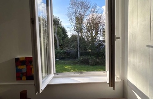Saint-Pierre-en-Port House | Maison de Maître, Jardin Chatoyant, Village Toutes Commodités au Bord de la mer
