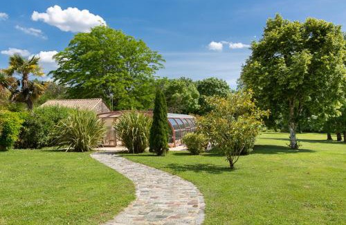 Saint-Androny Bed & Breakfast | Maison de Jean