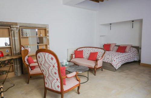 Valence Bed & Breakfast | Maison de la Pra