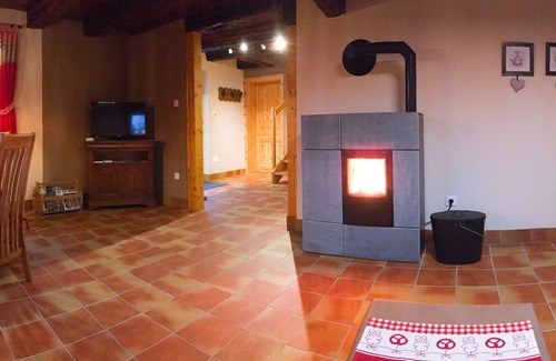 Munchhausen House | MAISON DE LA SAUER with breakfast, parking, high-speed WiFi