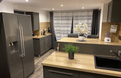 Pitres House | Maison de Location de Vacances