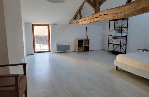 Bouille-Loretz House | Maison de Loretz du 18e siècle en Anjou entre vignes et châteaux
