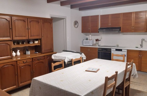 Arces House | Maison de Vacances Spacieuse au Calme Pour 8 Pers Proche Talmont-sur-gironde
