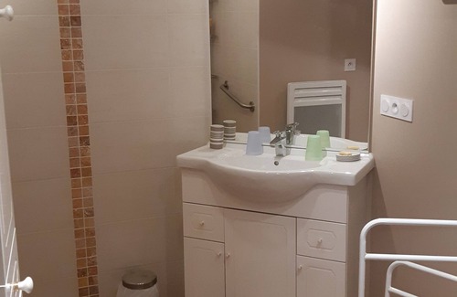 Arces House | Maison de Vacances Spacieuse au Calme Pour 8 Pers Proche Talmont-sur-gironde
