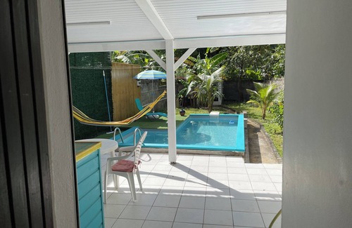 Port-Louis House | Maison de Ville Avec Jardin et Piscine à 5 Minutes des Plus Belles Plages