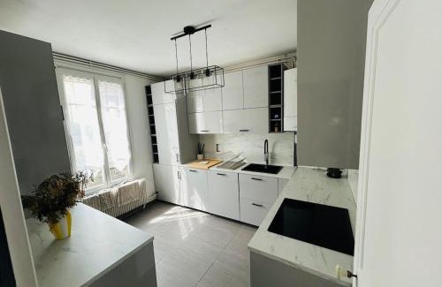 Chalon-sur-Saone Apartment | Maison de ville à Chalon sur Saône