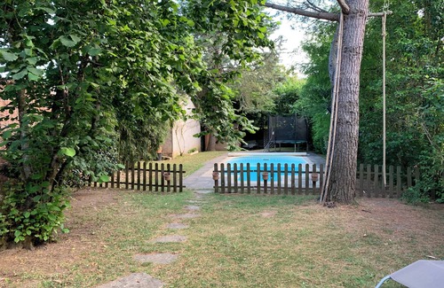 Castres House | Maison de Ville Idéal Famille Avec Jardin Intime et Piscine