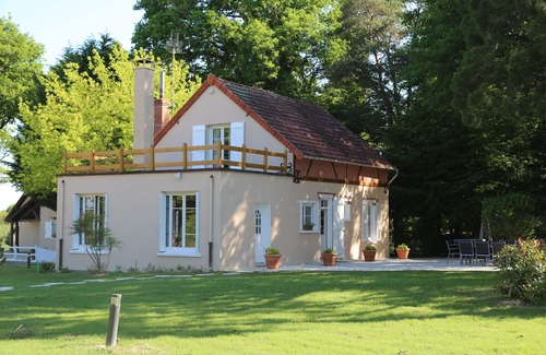 Gien House | MAISON DES SEQUOIAS - DOMAINE DE LA CAILLARDIERE