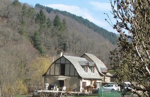 Estaing House | Maison du Combayre à Estaing